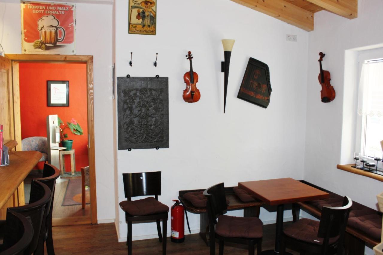 Landhotel Zum Boehm Roth  Zewnętrze zdjęcie